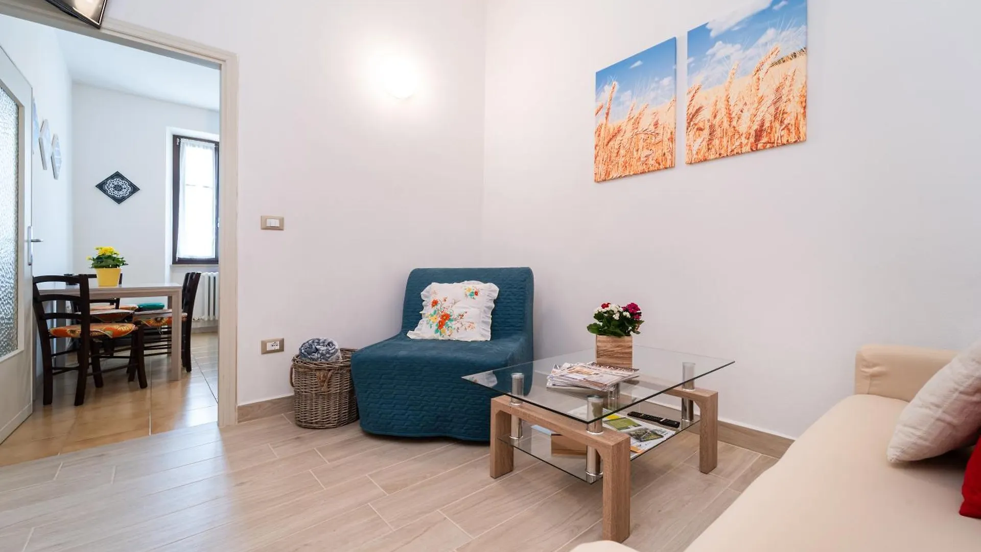 Antico Stemma di Corte Meneghella Monzambano Casa vacanze