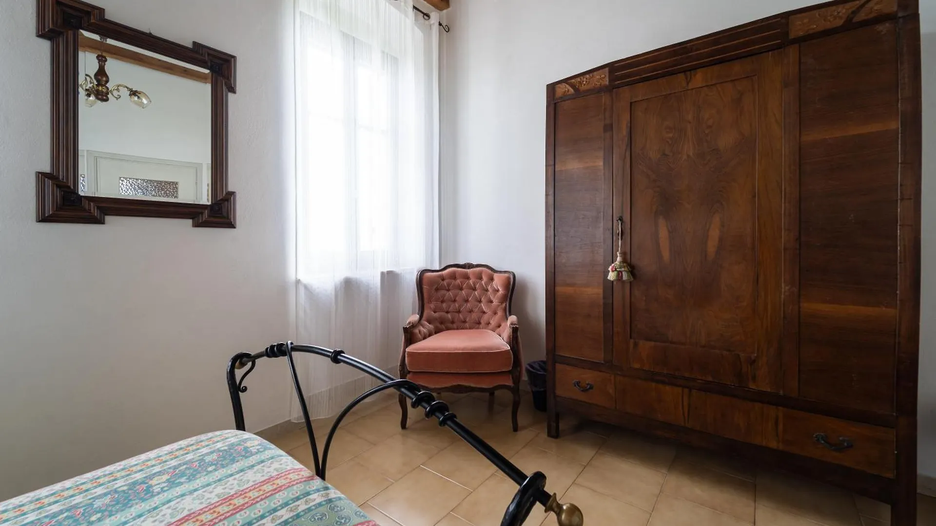 Casa vacanze Antico Stemma di Corte Meneghella Monzambano